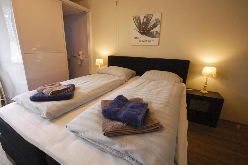 Bed & Breakfast De Pegel Thorn Szoba fotó